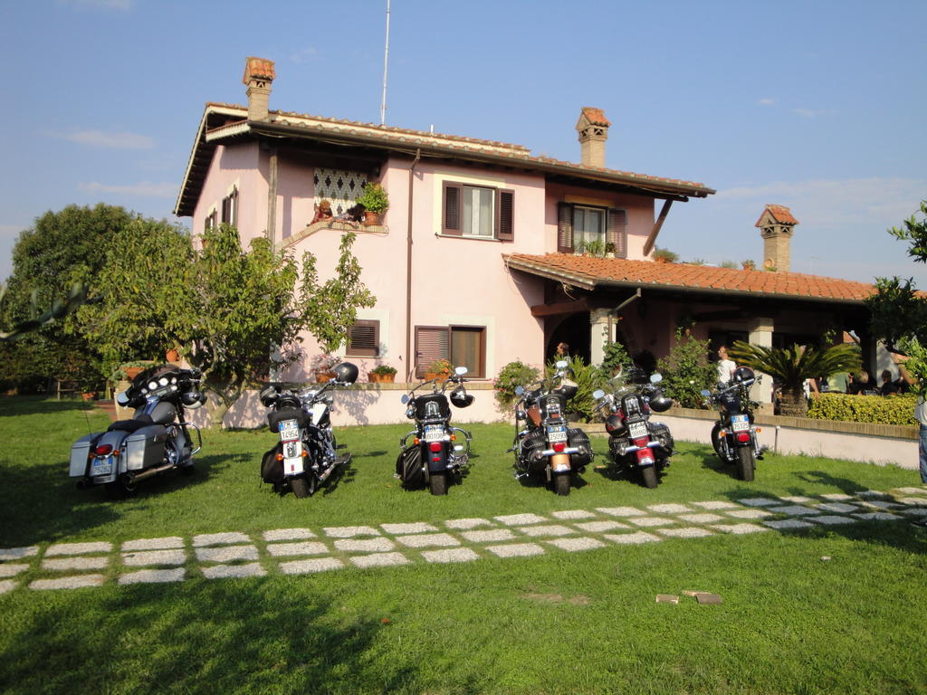 Agriturismo La Valle Di Ceri Cerveteri Bagian luar foto