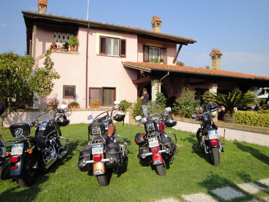 Agriturismo La Valle Di Ceri Cerveteri Bagian luar foto
